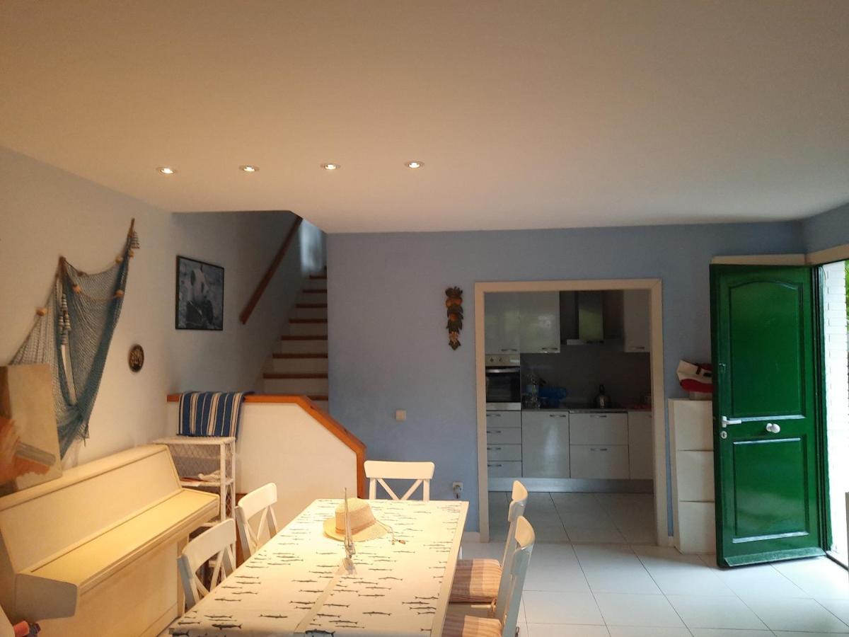 Ferienwohnung Cosy House With Garden Infront Of The Sea Creixell Exterior foto